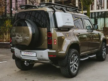 Land Rover Defender 110 XS Edition