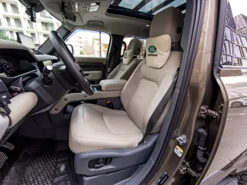 Land Rover Defender 110 XS Edition