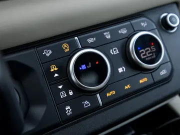 Land Rover Defender 110 XS Edition