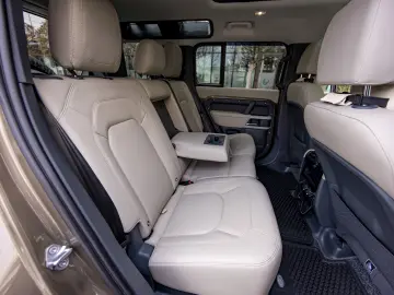 Land Rover Defender 110 XS Edition