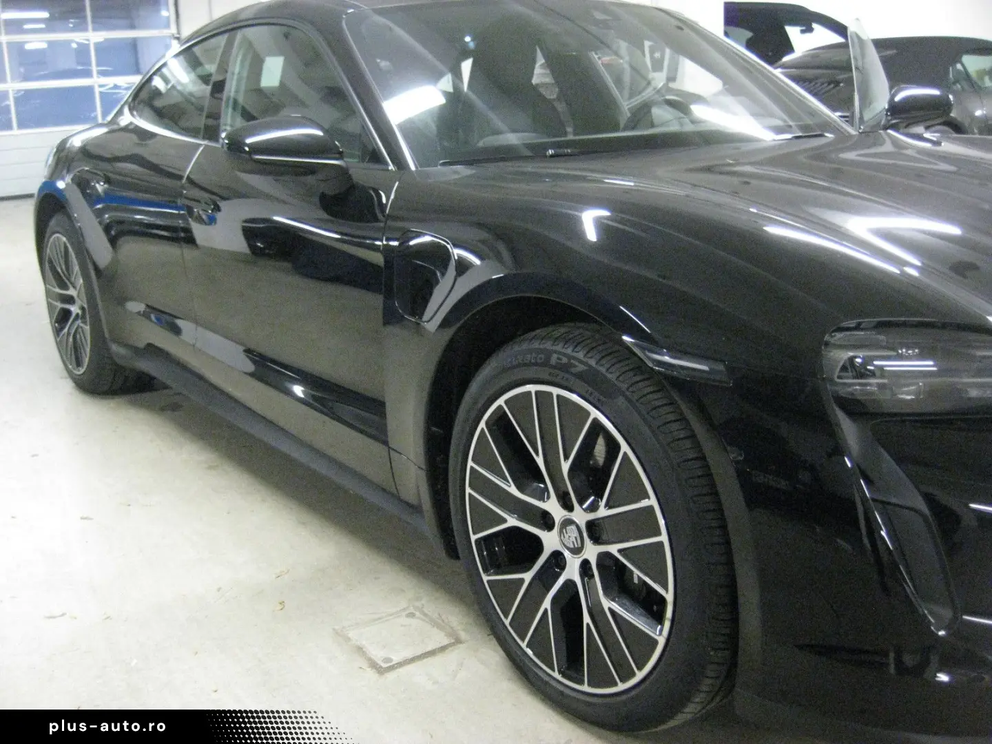 PORSCHE Taycan schw schw  per.batt 20  kamera