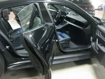 PORSCHE Taycan schw schw  per.batt 20  kamera