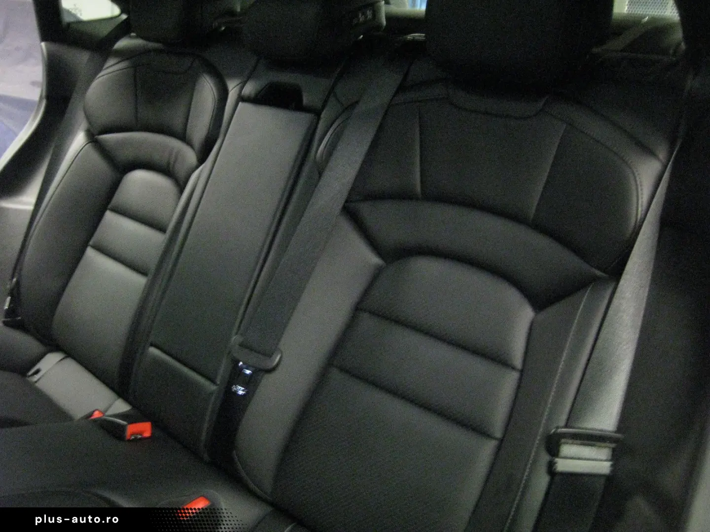 PORSCHE Taycan schw schw  per.batt 20  kamera