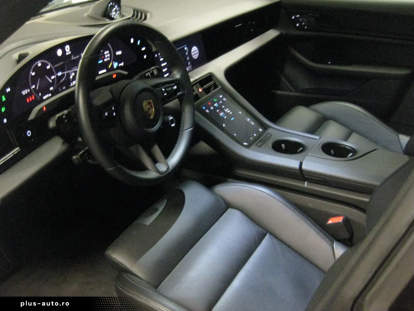 PORSCHE Taycan schw schw  per.batt 20  kamera