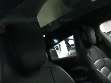 PORSCHE Taycan schw schw  per.batt 20  kamera