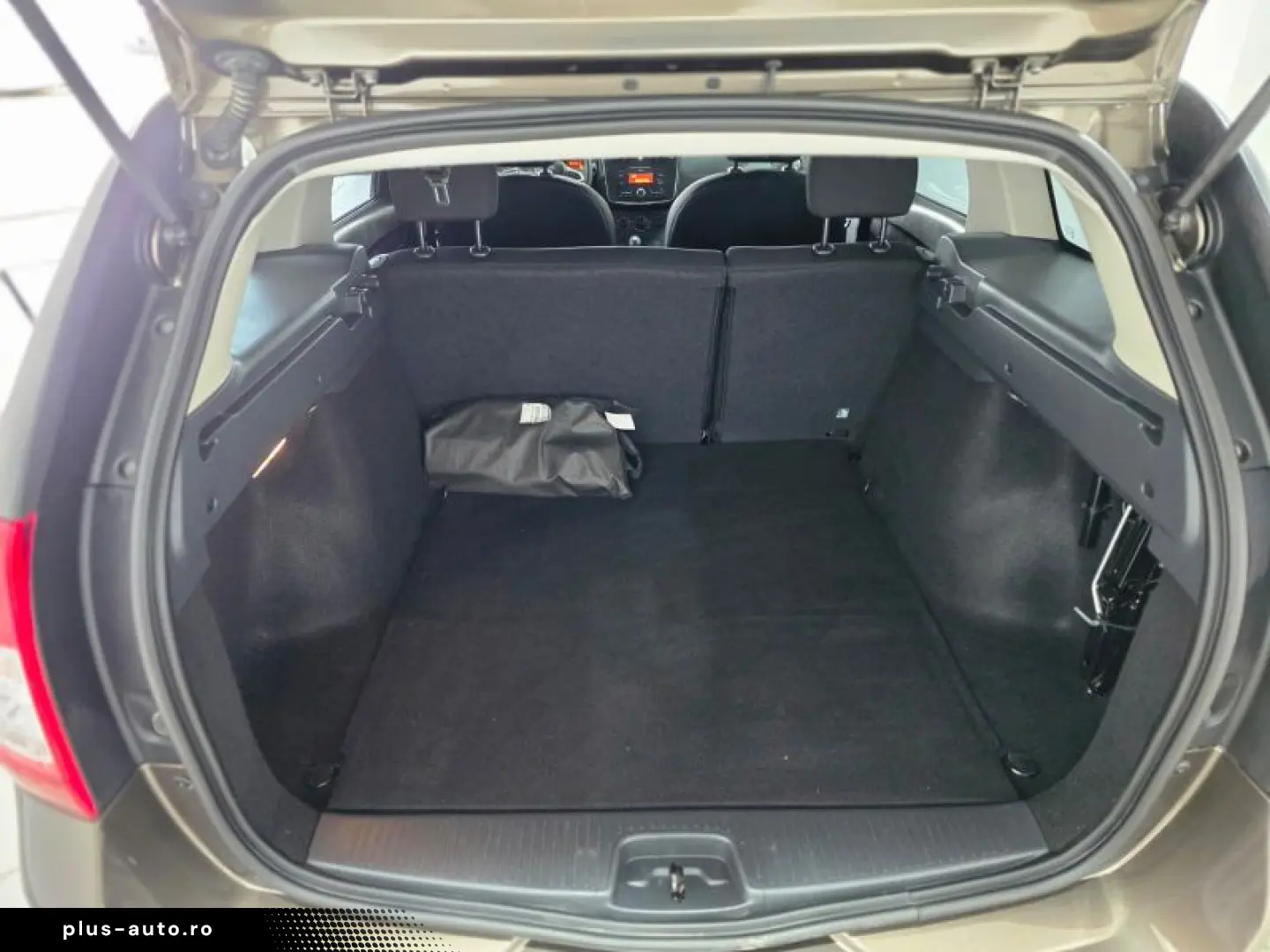 DACIA LOGAN 1.5 Blue dCi 75CP MCV Laureate