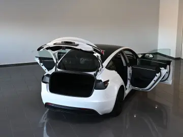 TESLA Model 3 Long Range Dual AWD AHK ACC Pano