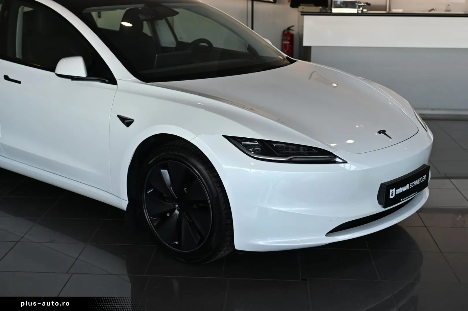 TESLA Model 3 Long Range Dual AWD AHK ACC Pano