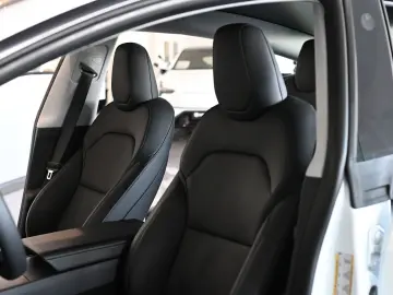 TESLA Model 3 Long Range Dual AWD AHK ACC Pano