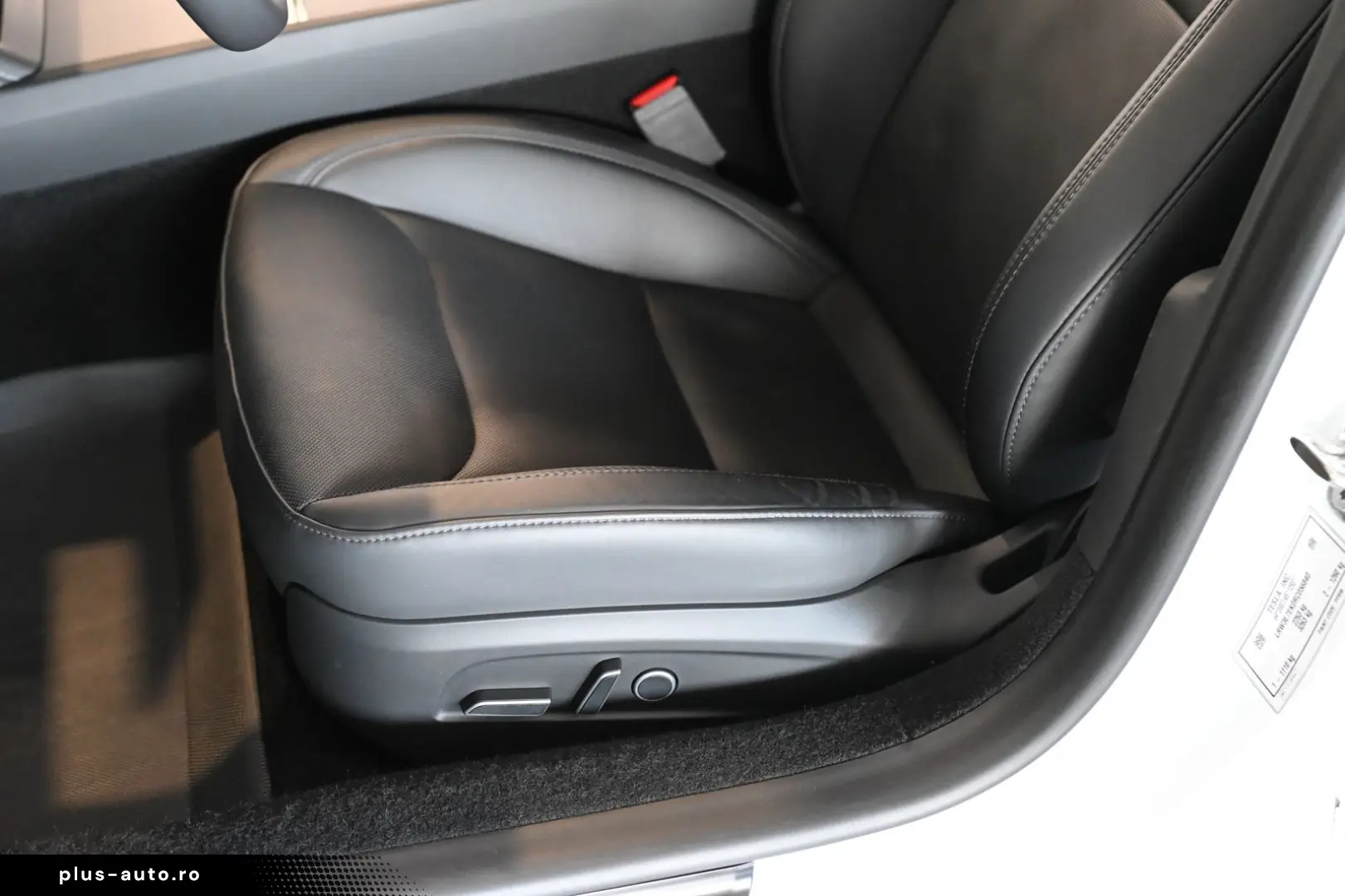 TESLA Model 3 Long Range Dual AWD AHK ACC Pano