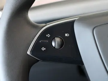 TESLA Model 3 Long Range Dual AWD AHK ACC Pano