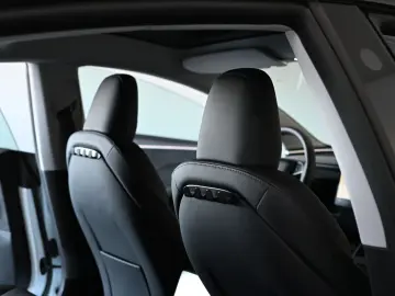 TESLA Model 3 Long Range Dual AWD AHK ACC Pano