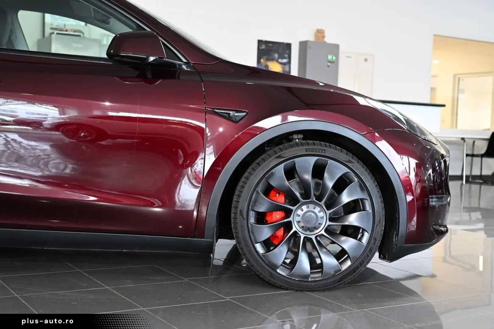 TESLA Model Y Performance Long Range Dual AWD