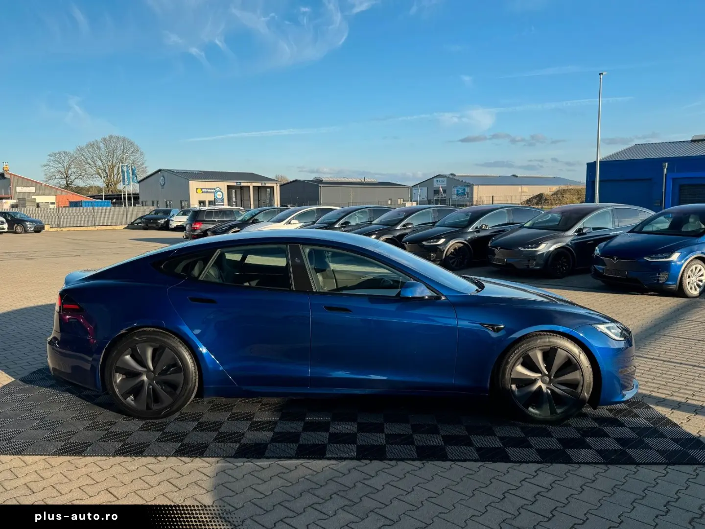 TESLA MODEL S MAXIMAL RANGE   Palladium   MATRIX   HW4