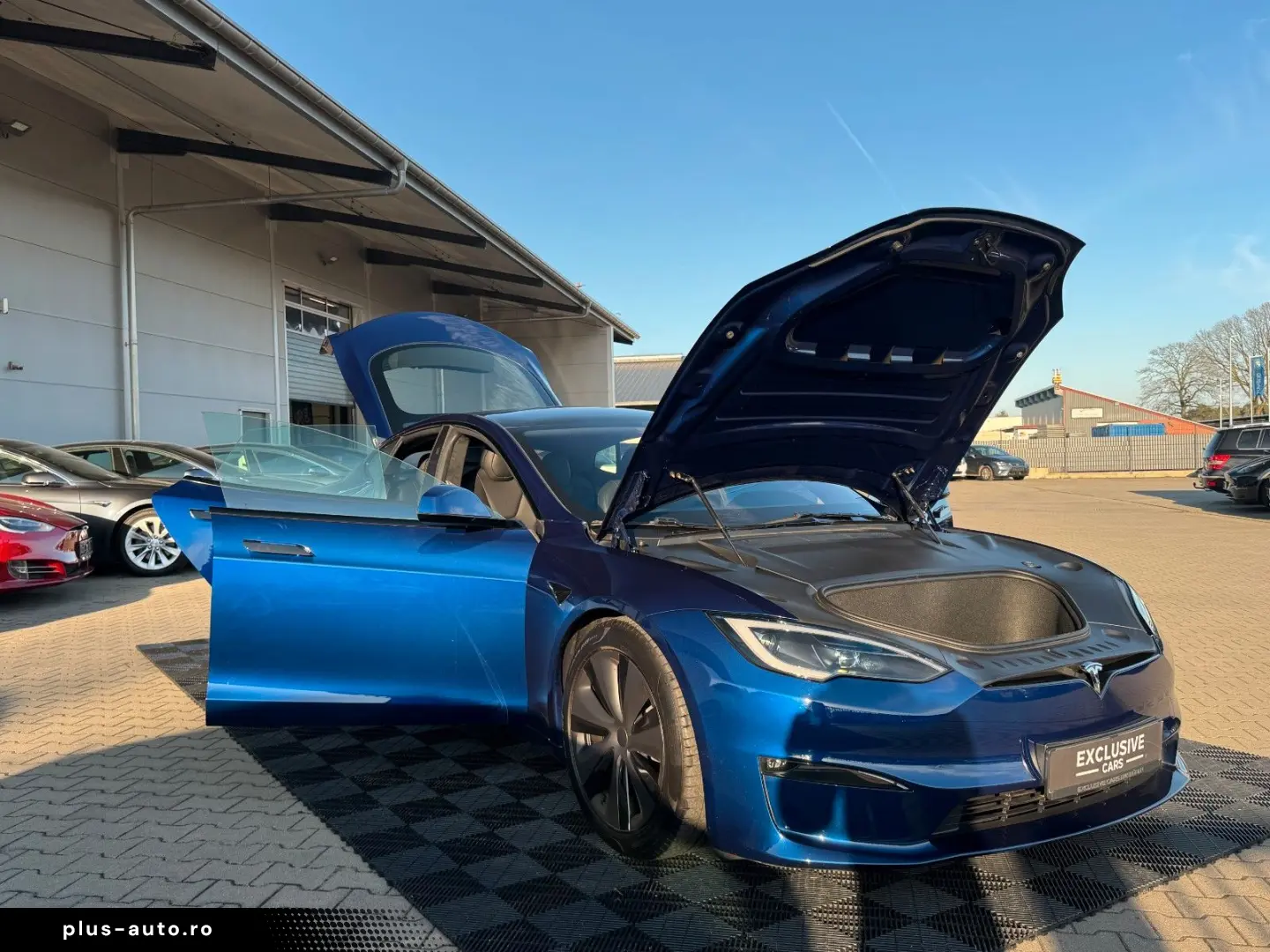 TESLA MODEL S MAXIMAL RANGE   Palladium   MATRIX   HW4