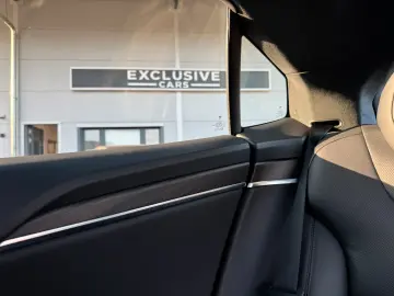 TESLA MODEL S MAXIMAL RANGE   Palladium   MATRIX   HW4