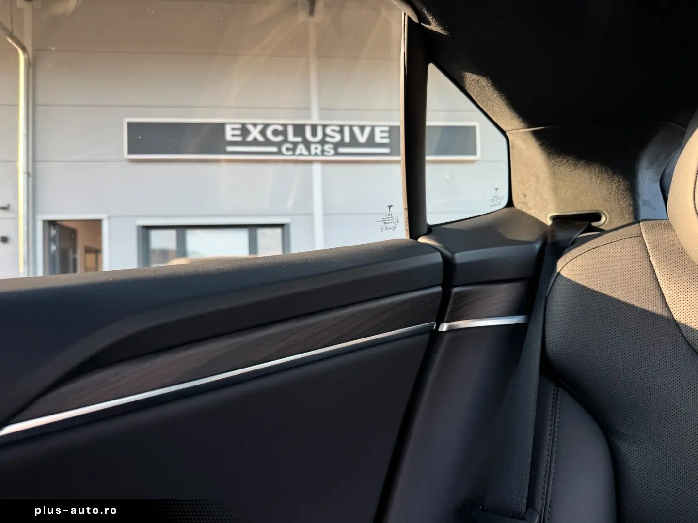 TESLA MODEL S MAXIMAL RANGE   Palladium   MATRIX   HW4