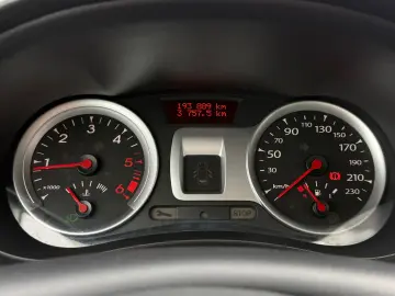 1.5 dCi  88 CP Euro 5   Garantie   Rate