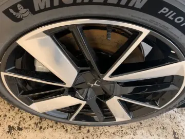 Polestar 4 Long Range Dual Pilot Plus HeadUp