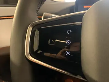 Polestar 4 Long Range Dual Pilot Plus HeadUp