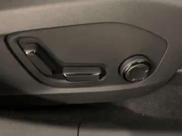 Polestar 4 Long Range Dual Pilot Plus HeadUp