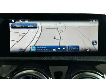 MERCEDES-BENZ CLA 200 Coupe AMG AMG MBUX Night Pano SHD Wide