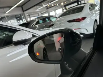 MERCEDES-BENZ CLA 200 Coupe AMG AMG MBUX Night Pano SHD Wide