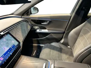 MERCEDES-BENZ E 300 e AMG AMG ILS MBUX Burm Night Fahrassist