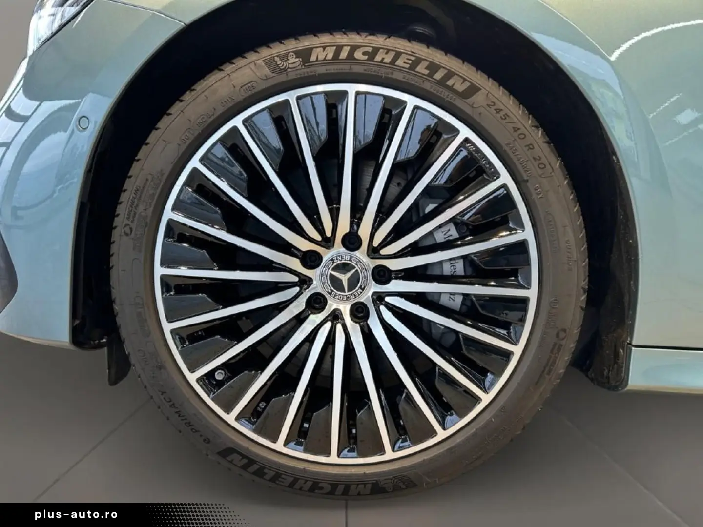 MERCEDES-BENZ E 300 e AMG AMG ILS MBUX Burm Night Fahrassist