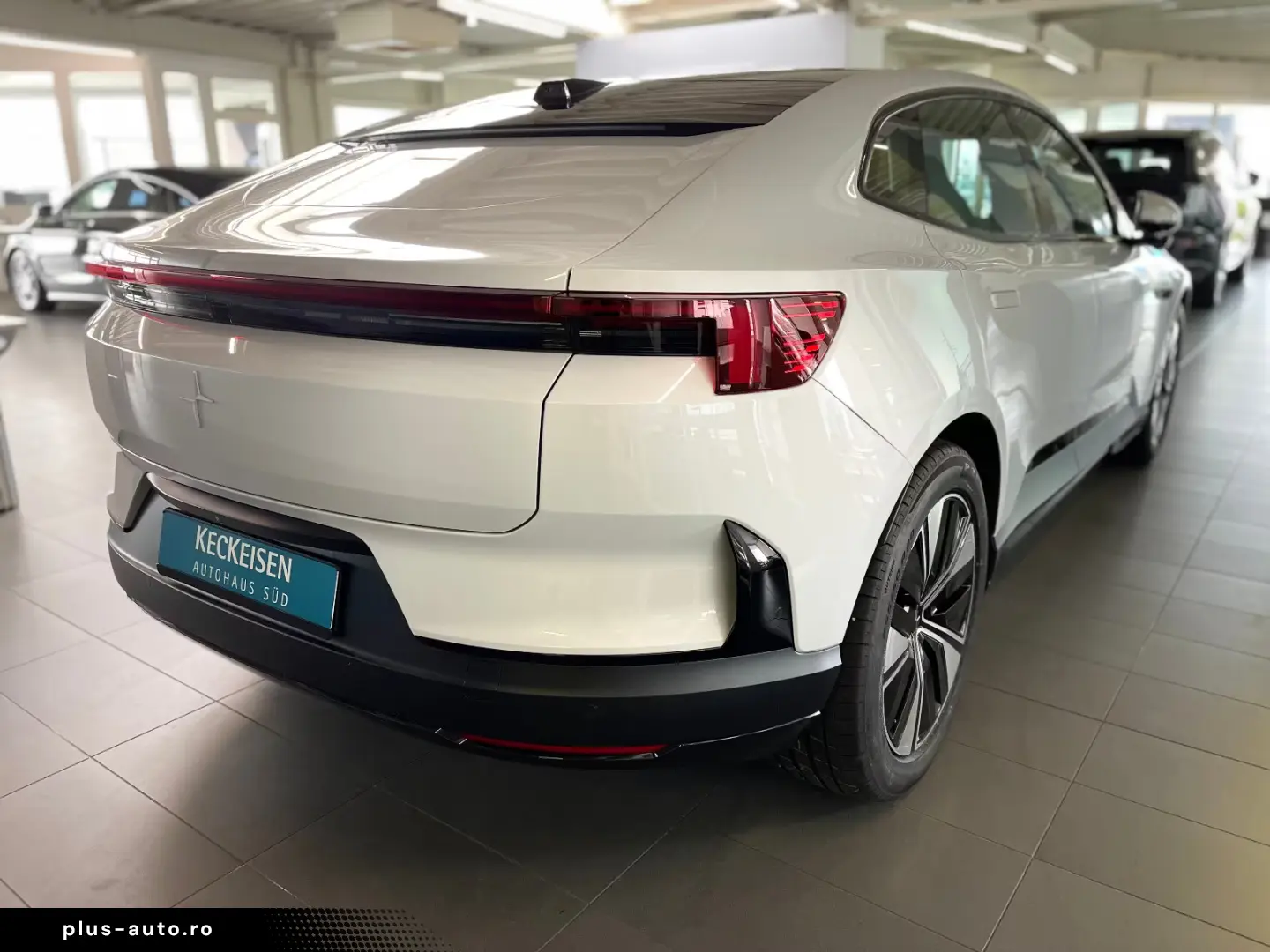 Polestar 4 Long Range Single Pilot Plus Tailored