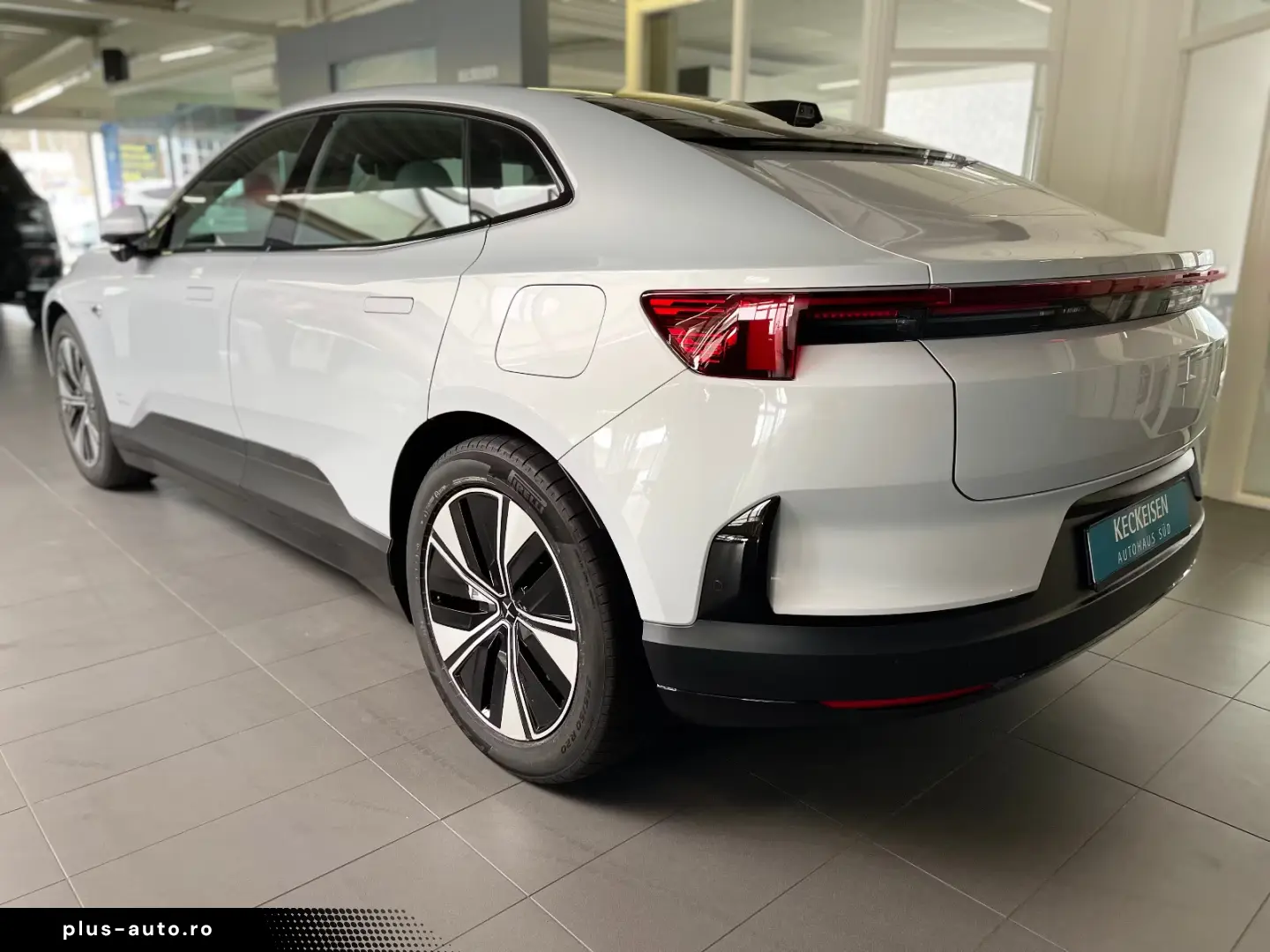 Polestar 4 Long Range Single Pilot Plus Tailored