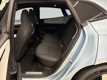 Polestar 4 Dual Motor 100kWh Paket-Pilot-Plus