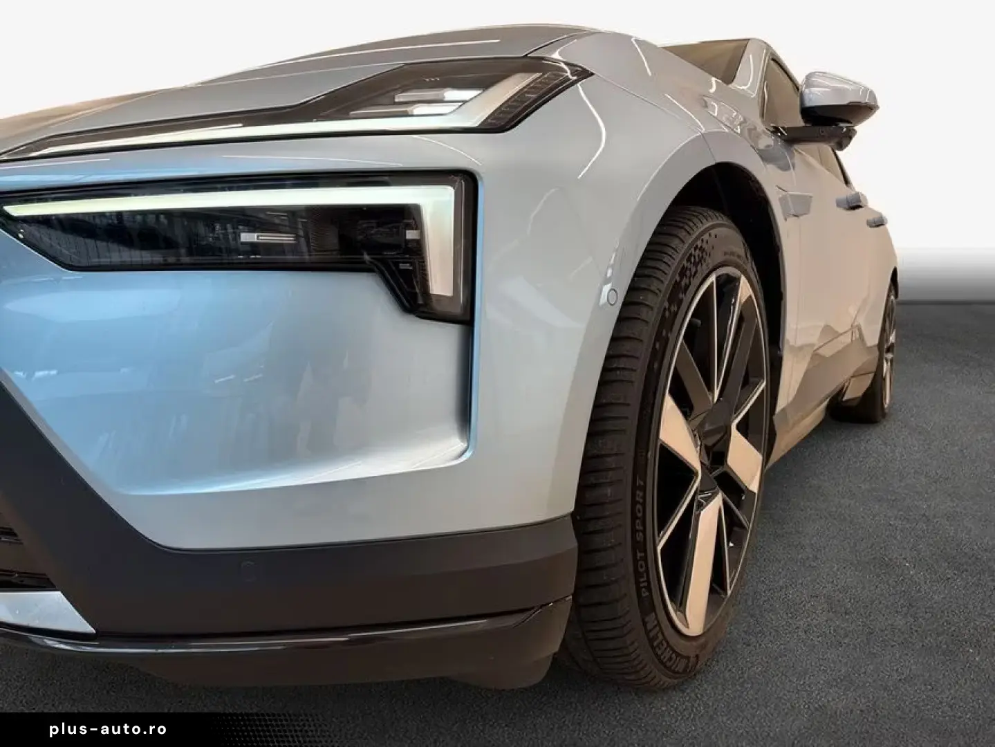 Polestar 4 Dual Motor 100kWh Paket-Pilot-Plus