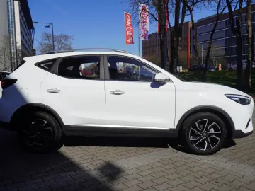 MG ZS 1.0 T-GDI Luxury Aut. LED Navi 360