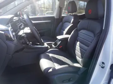 MG ZS 1.0 T-GDI Luxury Aut. LED Navi 360