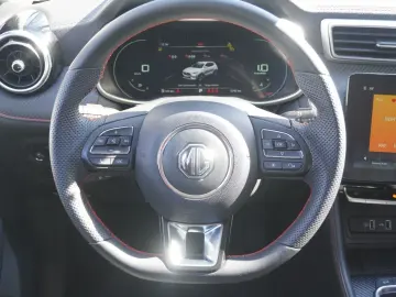 MG ZS 1.0 T-GDI Luxury Aut. LED Navi 360