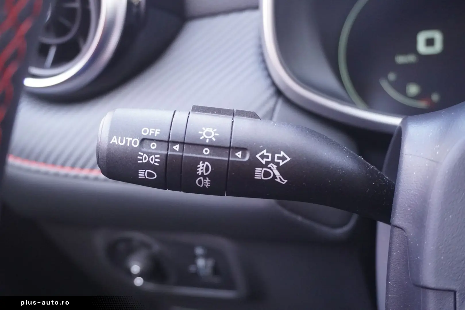 MG ZS 1.0 T-GDI Luxury Aut. LED Navi 360