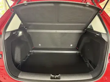 MG ZS Hybrid  LuxuryAHK GJR 360  LED LHZ SH ACC