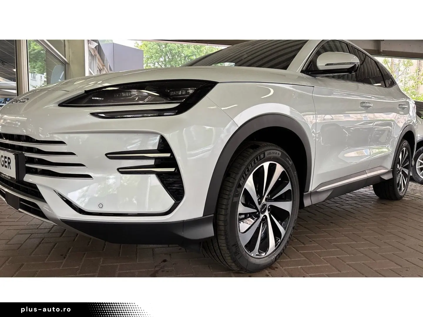 BYD Seal U DM-i Design Panorama LED Head-Up Ambiente