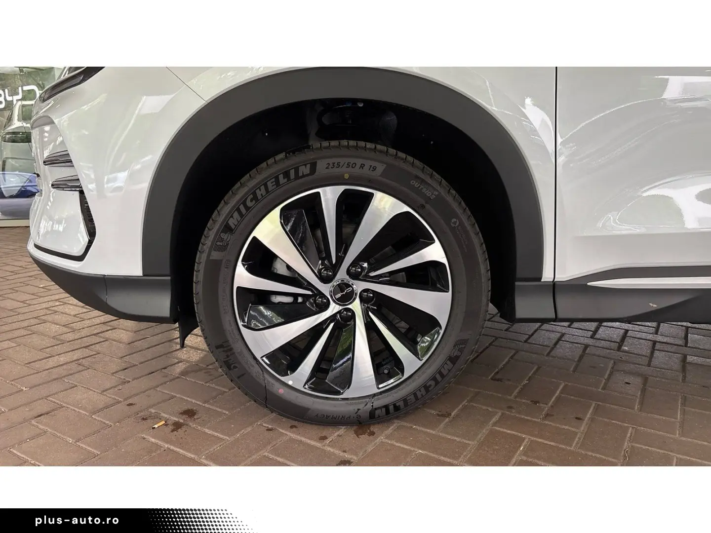 BYD Seal U DM-i Design Panorama LED Head-Up Ambiente