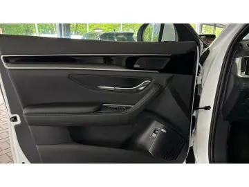 BYD Seal U DM-i Design Panorama LED Head-Up Ambiente