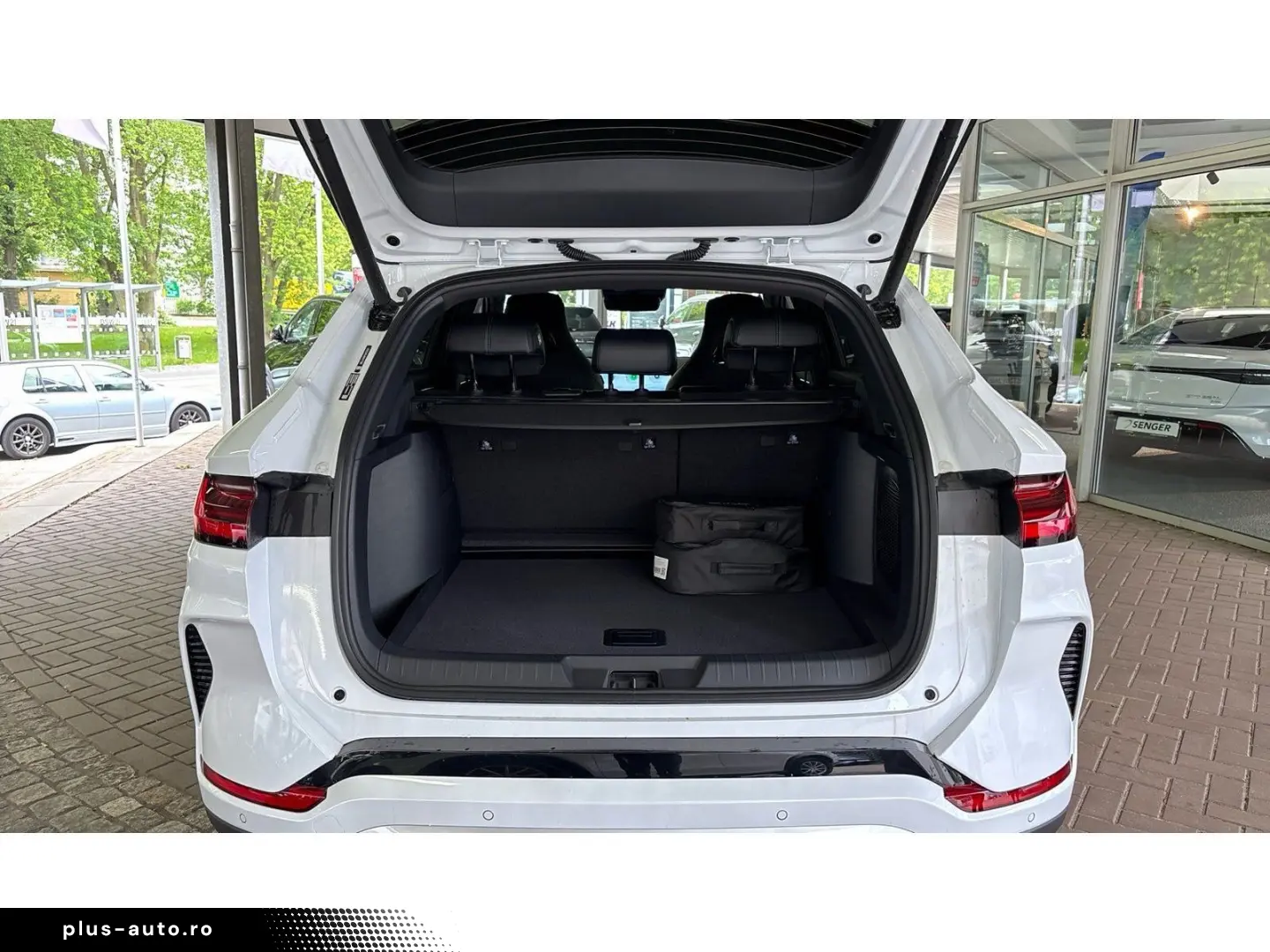 BYD Seal U DM-i Design Panorama LED Head-Up Ambiente