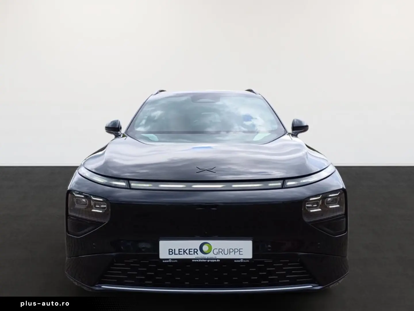 XPENG G9 Performance MidnightBlack BraunLeder