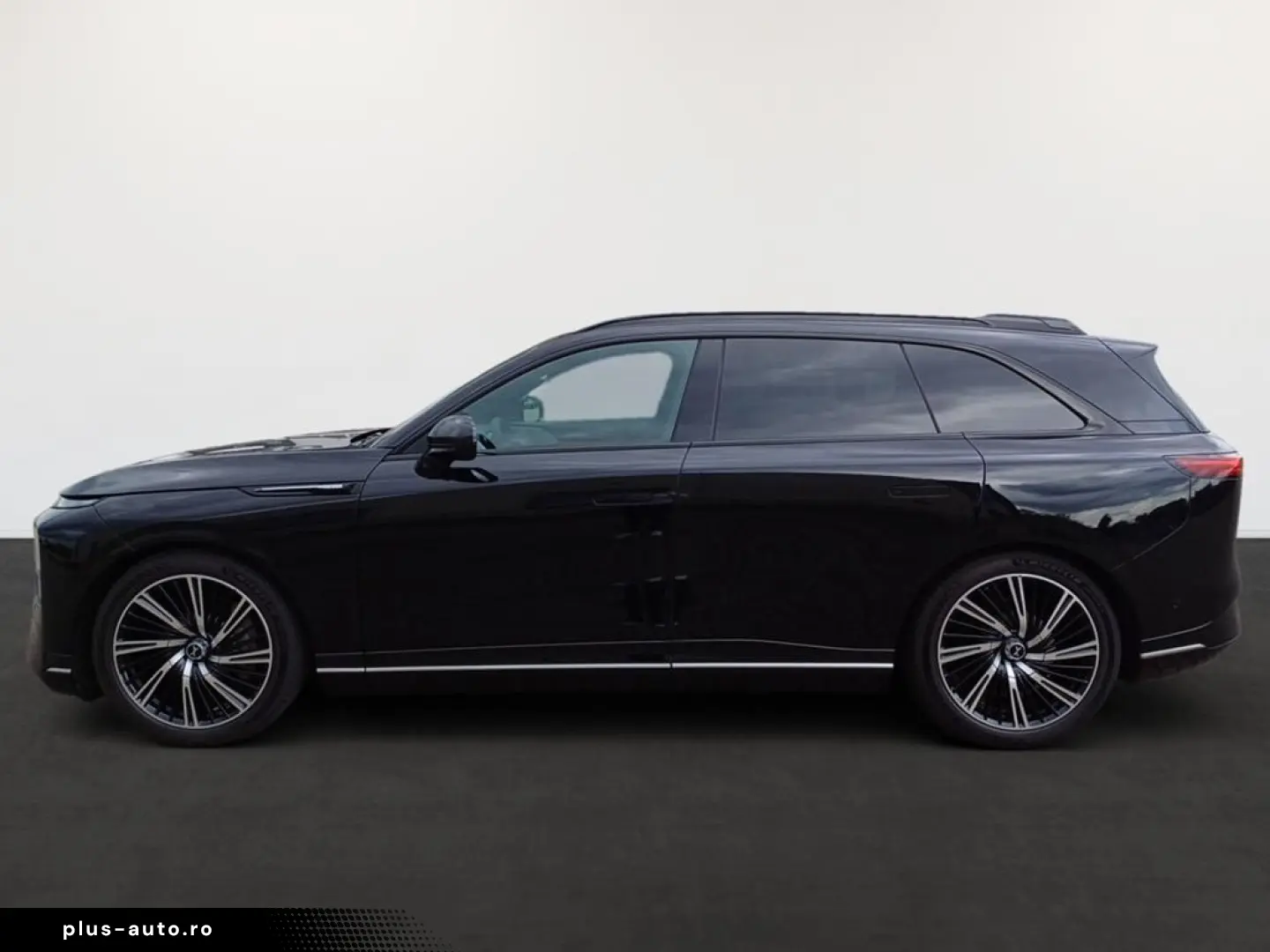 XPENG G9 Performance MidnightBlack BraunLeder