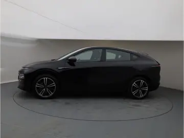 XPENG G6 AWD Performance Distr Pano 360Kam Leder