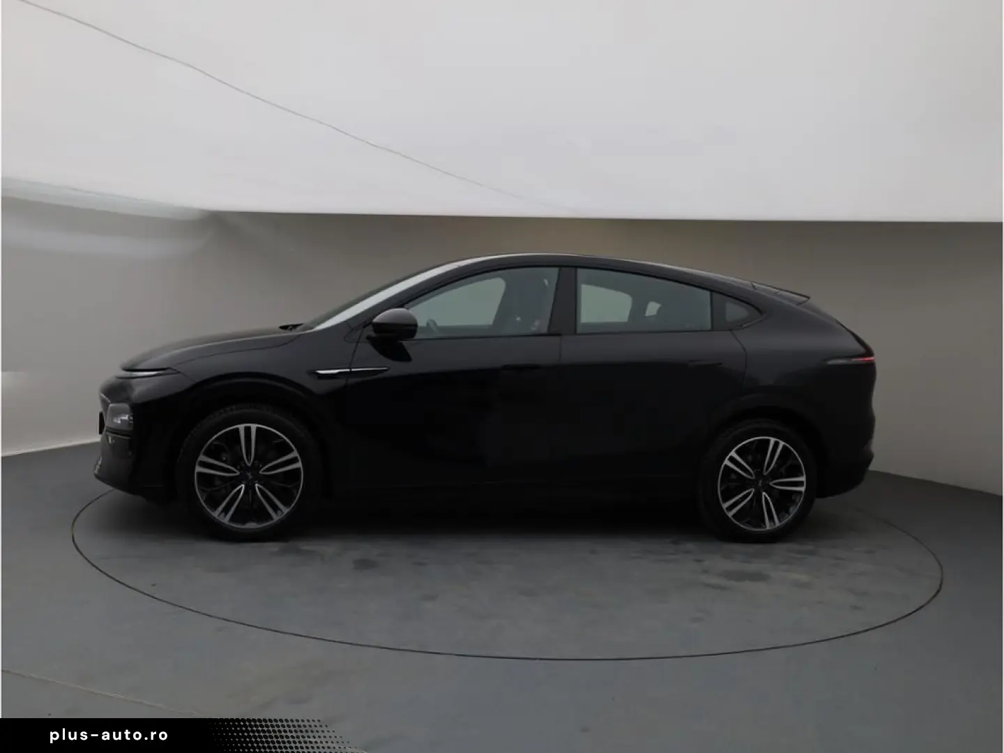 XPENG G6 AWD Performance Distr Pano 360Kam Leder