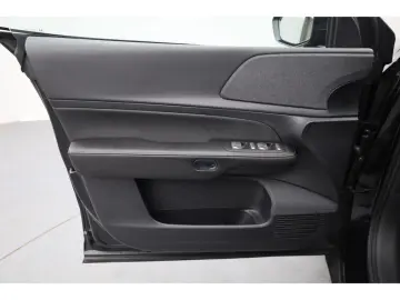 XPENG G6 AWD Performance Distr Pano 360Kam Leder