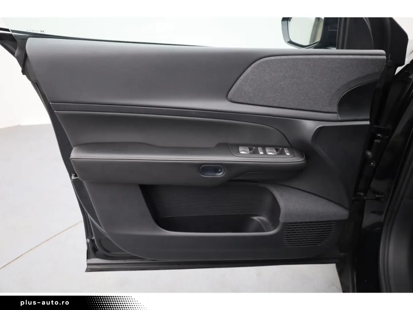 XPENG G6 AWD Performance Distr Pano 360Kam Leder