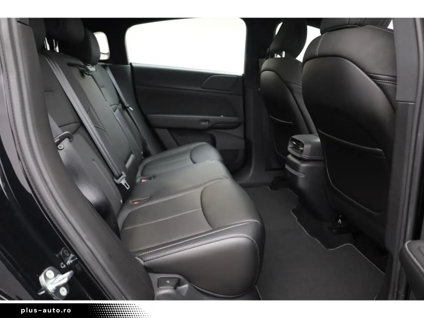 XPENG G6 AWD Performance Distr Pano 360Kam Leder