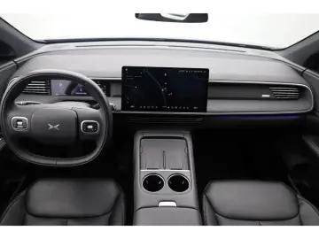 XPENG G6 AWD Performance Distr Pano 360Kam Leder